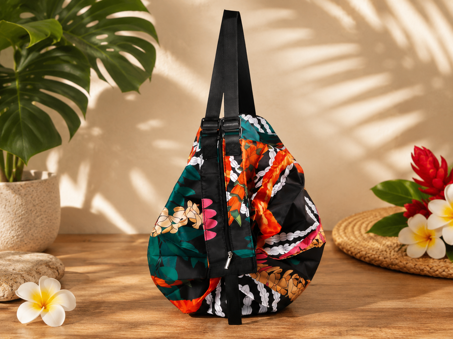 Hawaiian Floral Foldable Duffle Bag – Colorful Pikake Black Print
